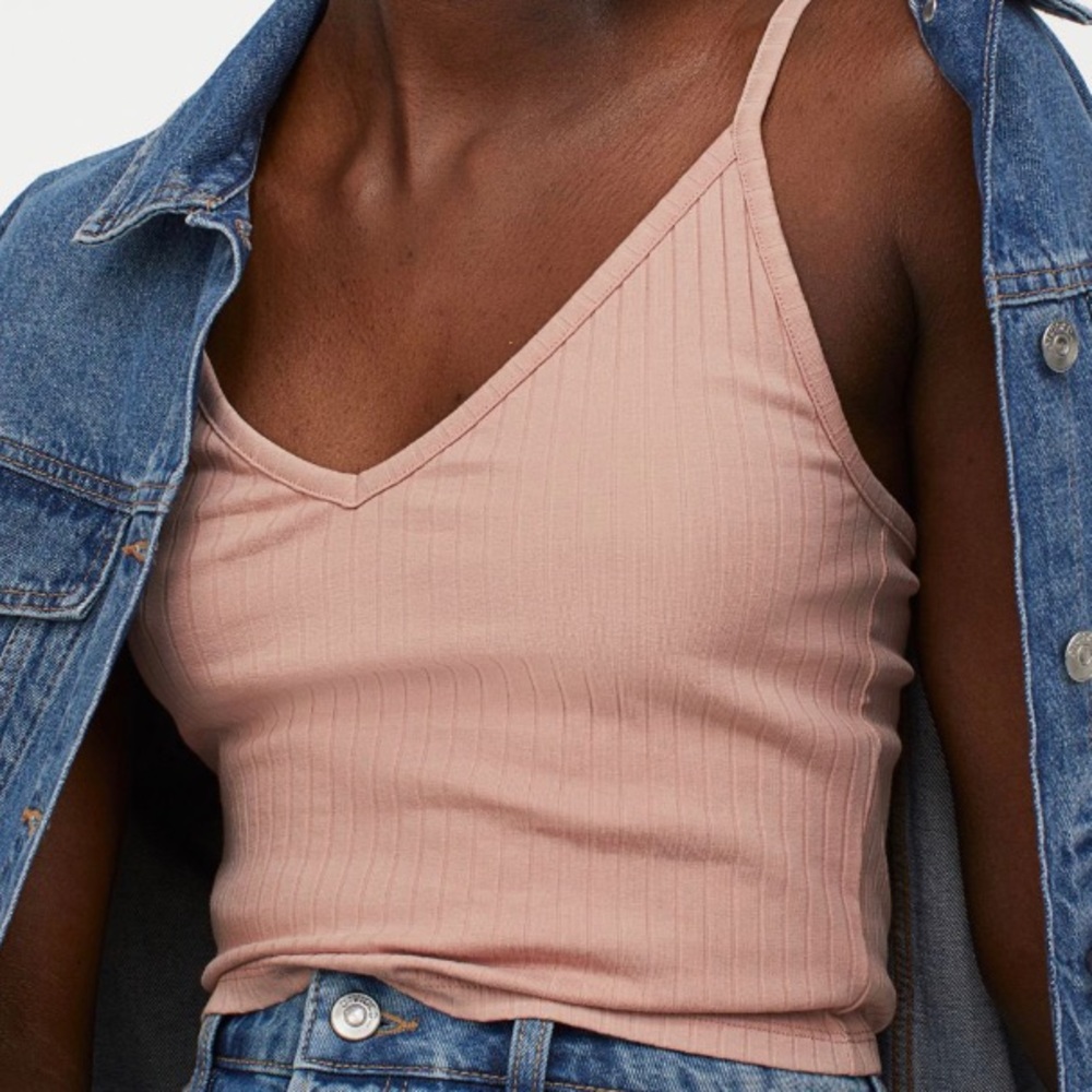 ashy pink cropped v neck tank top-s